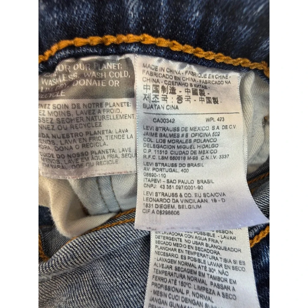 Levis levi 512